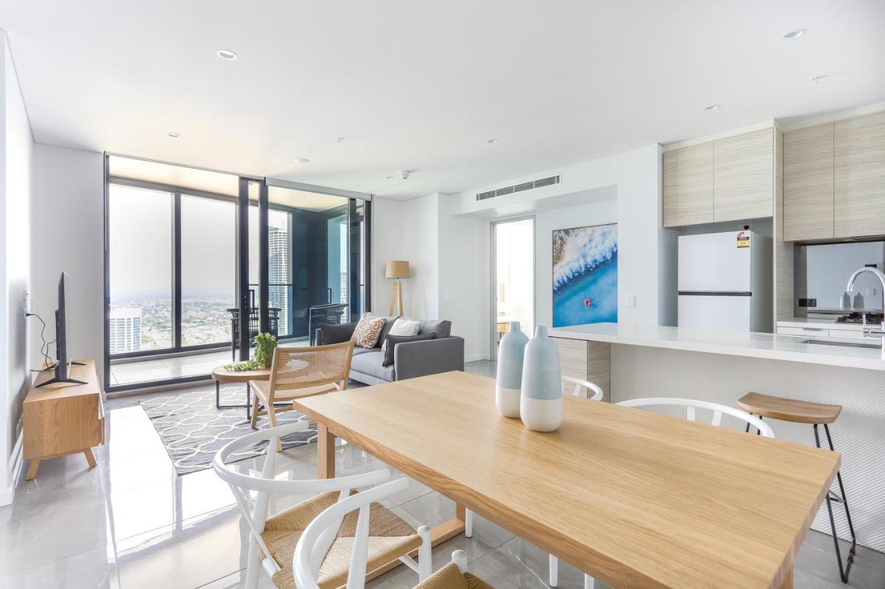 Sea View Beachfront Apartment In Surfers Gold Coast Zewnętrze zdjęcie