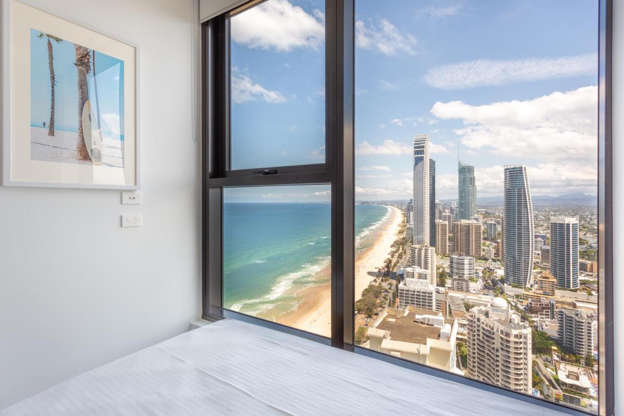 Sea View Beachfront Apartment In Surfers Gold Coast Zewnętrze zdjęcie