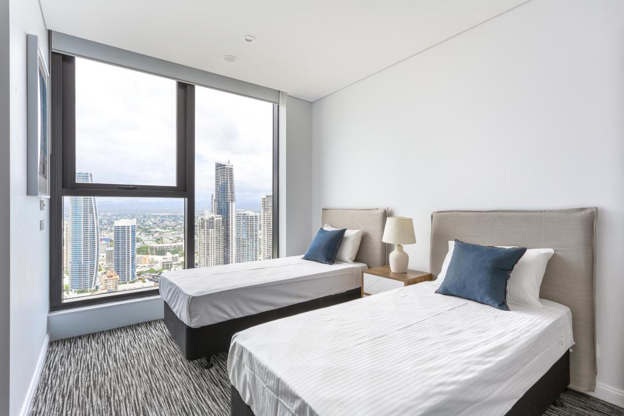 Sea View Beachfront Apartment In Surfers Gold Coast Zewnętrze zdjęcie